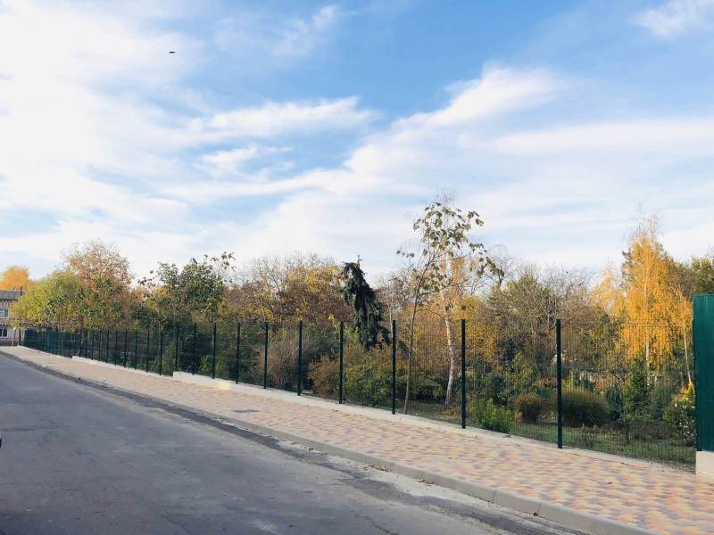 Новая беседка, тротуар и панорамный забор: Станция юннатов продолжает преображаться (ФОТО) Новая беседка, тротуар и панорамный забор: Станция юннатов продолжает преображаться (ФОТО)