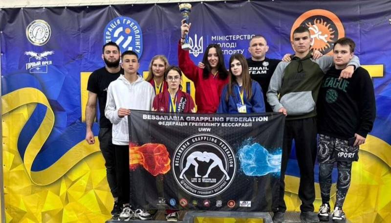 Ізмаїльські спортсмени з греплінгу завоювали медалі на чемпіонаті Ізмаїльські спортсмени з греплінгу завоювали медалі на чемпіонаті