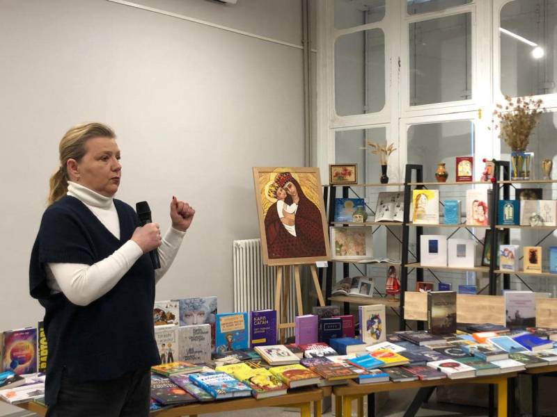 “Книжкова навала” в Одеській області: 100 книг для кожної бібліотеки! “Книжкова навала” в Одеській області: 100 книг для кожної бібліотеки!