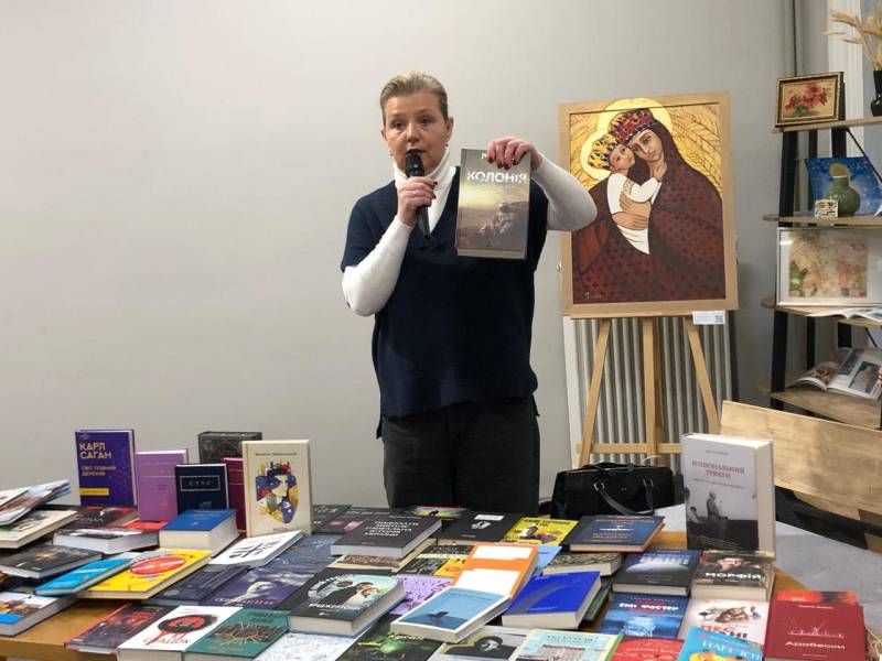 “Книжкова навала” в Одеській області: 100 книг для кожної бібліотеки! “Книжкова навала” в Одеській області: 100 книг для кожної бібліотеки!