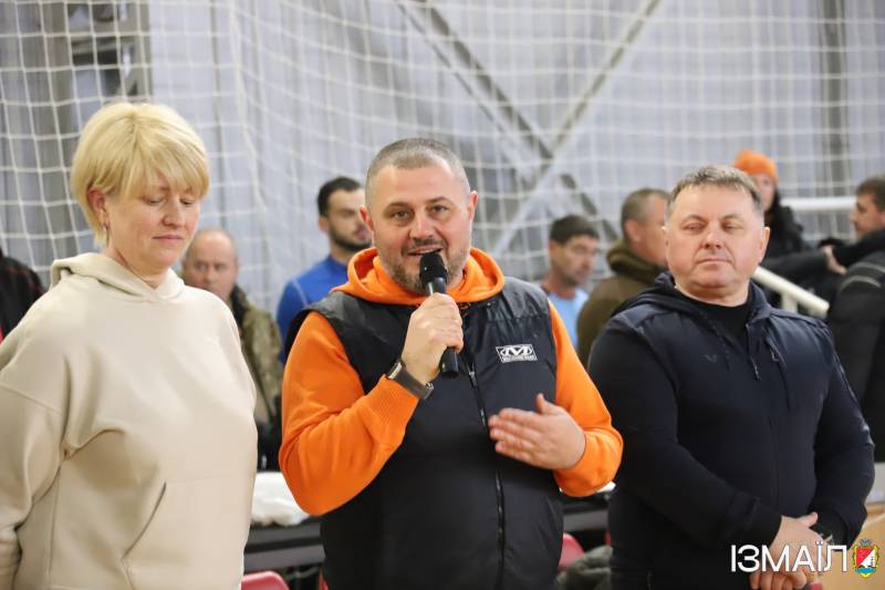 На Відкритому Кубку міста з волейболу серед учнів, жінок, чоловіків та ветеранів На Відкритому Кубку міста з волейболу серед учнів, жінок, чоловіків та ветеранів