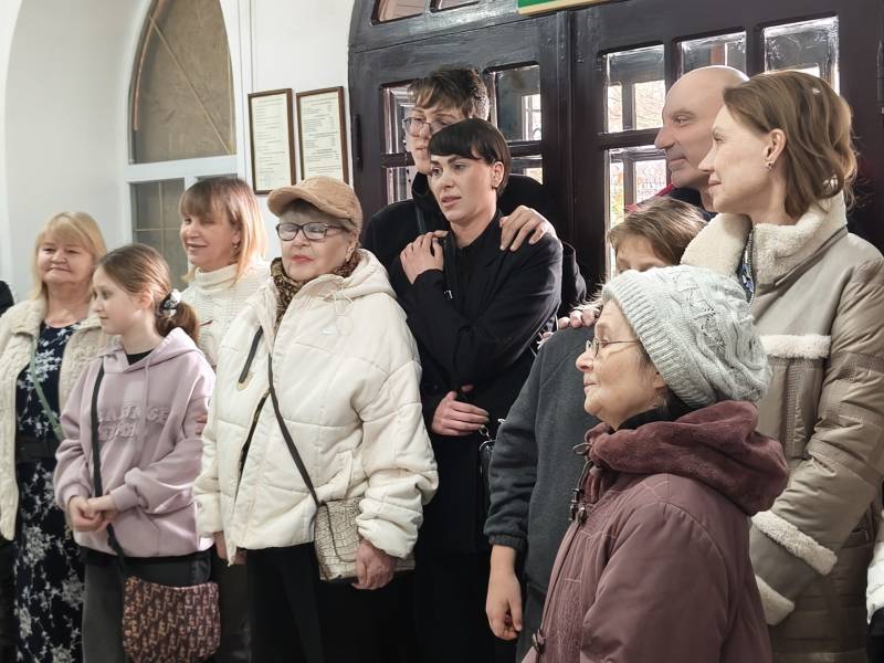 В Ізмаїлі відкрили виставку «Між серцем і світлом» - це відповіді на внутрішні питання та просто гарний вернісаж В Ізмаїлі відкрили виставку «Між серцем і світлом» - це відповіді на внутрішні питання та просто гарний вернісаж
