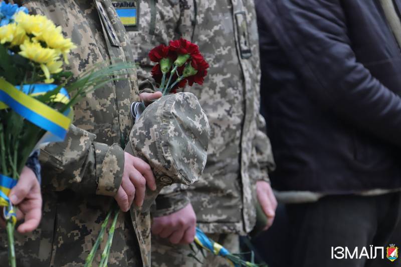В Ізмаїлі 15 лютого відбулась урочиста церемонія покладання квітів з нагоди Дня вшанування учасників бойових дій на території інших держав В Ізмаїлі 15 лютого відбулась урочиста церемонія покладання квітів з нагоди Дня вшанування учасників бойових дій на території інших держав