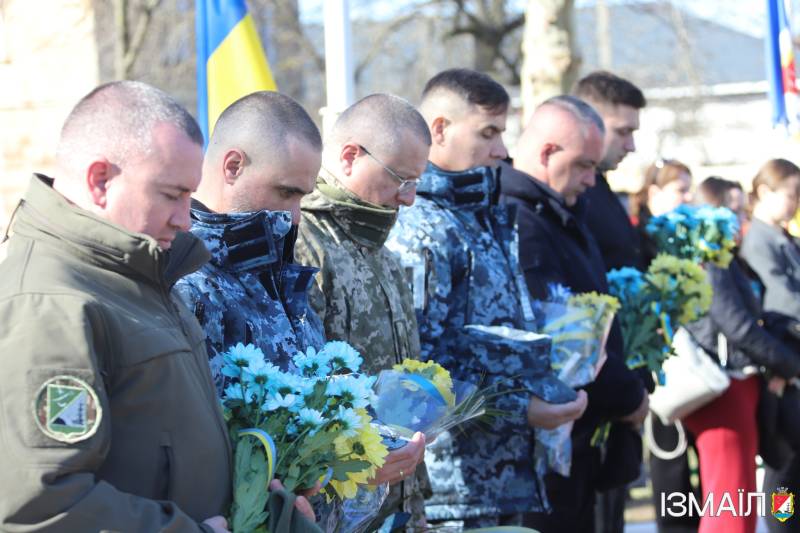 В Ізмаїлі вшановували пам'ять геніального поета та пророка Тараса Шевченка В Ізмаїлі вшановували пам'ять геніального поета та пророка Тараса Шевченка
