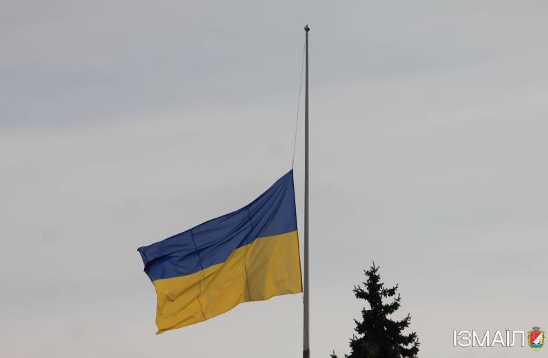 В Ізмаїлі у День пам’яті та перемоги над нацизмом пройшли митинги пам'яті та вшанування В Ізмаїлі у День пам’яті та перемоги над нацизмом пройшли митинги пам'яті та вшанування