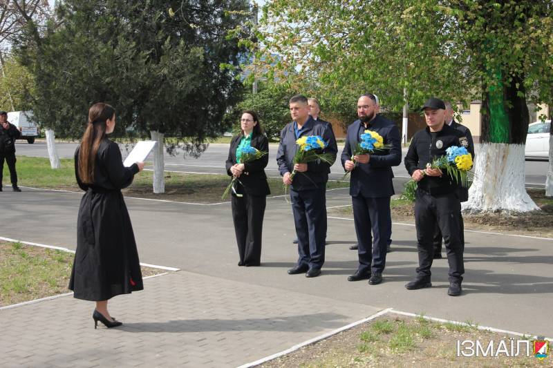 В Ізмаїлі у День пам’яті та перемоги над нацизмом пройшли митинги пам'яті та вшанування В Ізмаїлі у День пам’яті та перемоги над нацизмом пройшли митинги пам'яті та вшанування