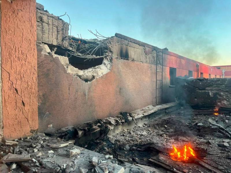 Масована атака на Одещину, є постраждалий: у Роздільній пошкоджено вокзал, в деяких районах немає світла Масована атака на Одещину, є постраждалий: у Роздільній пошкоджено вокзал, в деяких районах немає світла