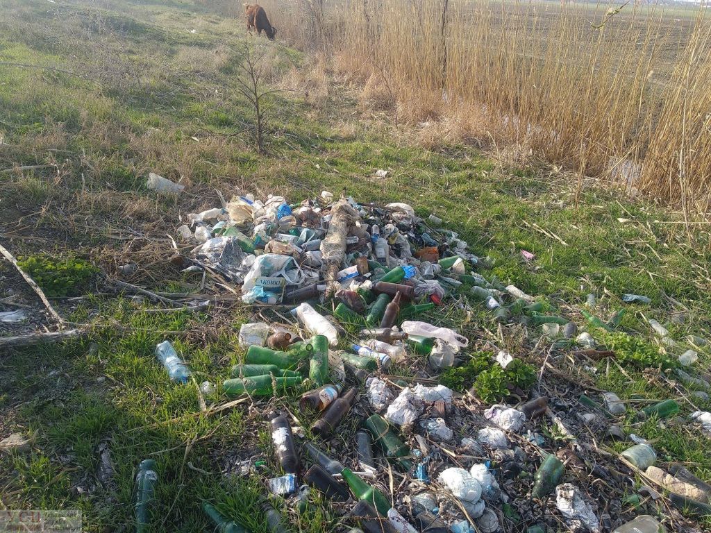 Под Измаилом велосипедисты собрали целый грузовик мусора и зовут всех еще на одну эко-акцию (ФОТО) Под Измаилом велосипедисты собрали целый грузовик мусора и зовут всех еще на одну эко-акцию (ФОТО)