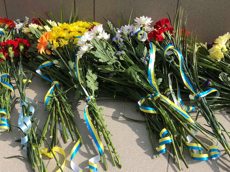 В Измаиле в День Конституции Украины прошел торжественный митинг (ФОТО) В Измаиле в День Конституции Украины прошел торжественный митинг (ФОТО)