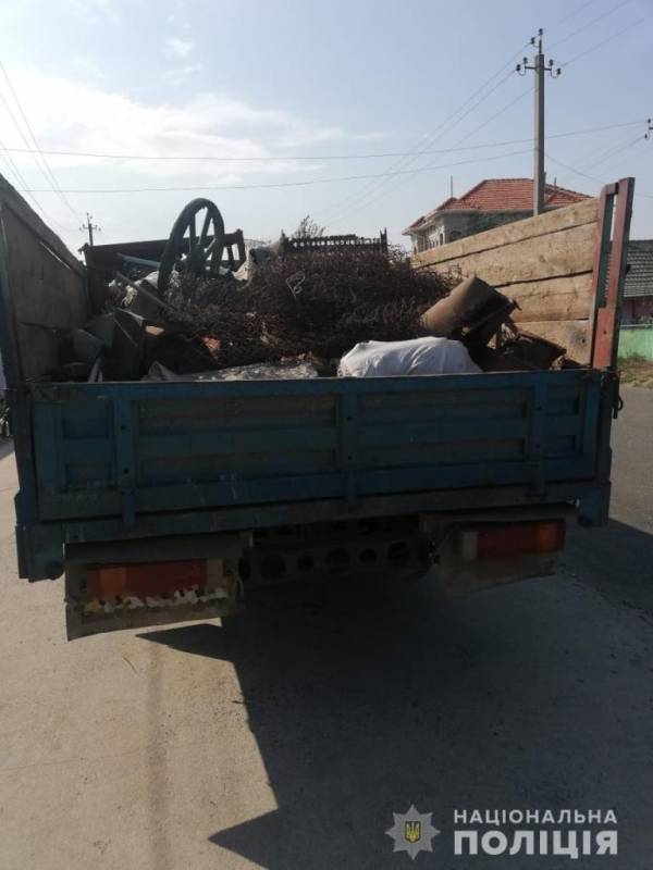 Ізмаїльські правоохоронці затримали незаконного добувача металу Ізмаїльські правоохоронці затримали незаконного добувача металу