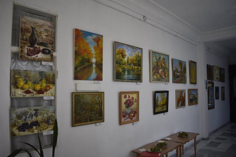 Волшебница-осень на картинах измаильских мастеров кисти (ФОТО) Волшебница-осень на картинах измаильских мастеров кисти (ФОТО)