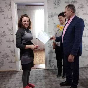 В Измаильском районе ребенок - сирота получила жилье