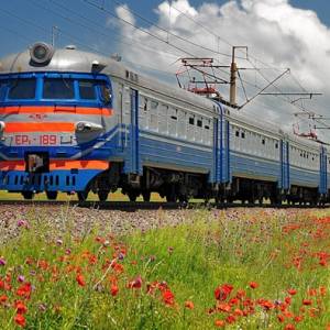 Укрзализныця планирует в 2020 году ежемесячно повышать цены на билеты на 2% начиная с марта