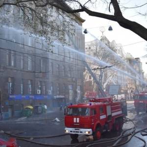 В руководстве ГСЧС пытались уничтожить документы о пожарной проверке горевшего Одесского колледжа, - СБУ
