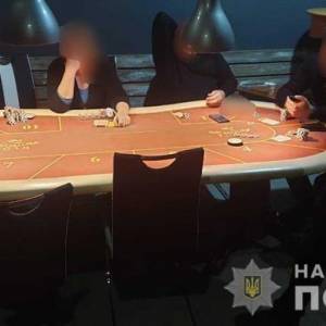 За две недели полиция Одесской области закрыла более ста игорных заведений