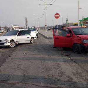 В Измаиле у автозаправки WOG произошло ДТП. Есть пострадавшая