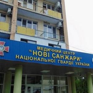Изолированные в Новых Санжарах люди едят из одноразовой посуды, ждут психологов и боятся принимать душ