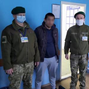 Пограничники Измаильского отряда задержали гражданина Молдовы, которого разыскивали правоохранители Румынии
