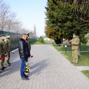 В Измаильском погранотряде почтили память сослуживцев, погибших в воздушной катастрофе в 2008-м году