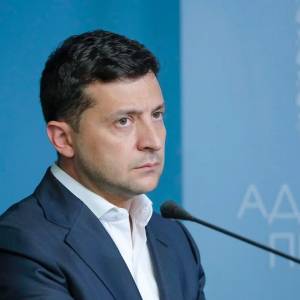 Зеленский: Динамика заболеваемости COVID-19 позволяет дальше отменять карантин в Украине
