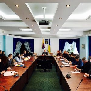 Работники Одесской облгосадминистрации пожертвовали часть зарплаты на отдых детей из зоны АТО
