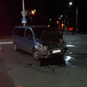 В Измаиле на проспекте Суворова Toyota не пропустила микроавтобус: есть пострадавшие - Город 24 (ФОТО)