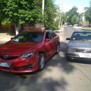 В Измаиле столкнулись Volvo и Toyota Camry - Город 24 (ФОТО)
