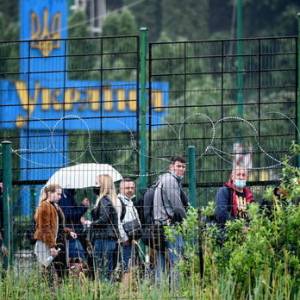 Польша отменила обязательную обсервацию для пассажиров авиарейсов из Украины