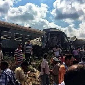 Железнодорожная катастрофа в Египте: погибли 36 человек (ФОТО, ВИДЕО)