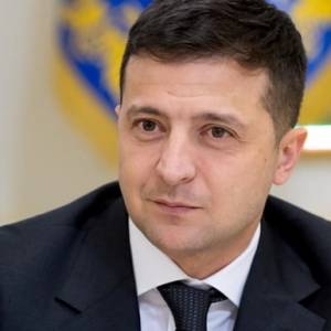 Зеленский приказал провести военный парад на 30-летие независимости Украины