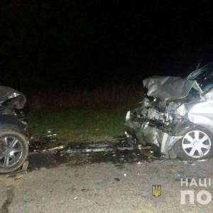 На трассе Одесса-Рени лоб в лоб столкнулись два автомобиля: водители погибли на месте. Фото