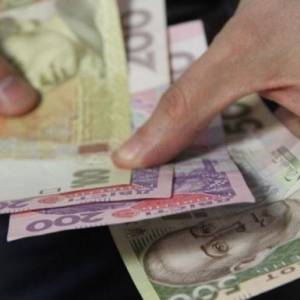 Четверть украинцев зарабатывает меньше 6 тыс грн