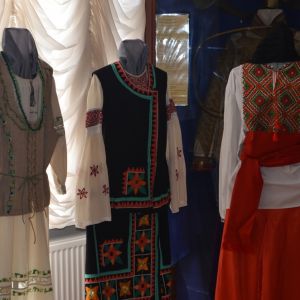 Измаильских пограничников знакомили с искусством вышиванки