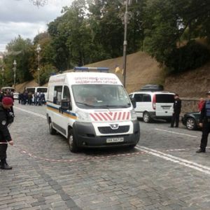 В Киеве прогремел взрыв на улице Грушевского, есть пострадавшие