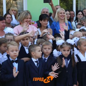 В школах Измаила прозвучал Первый звонок (ФОТОРЕПОРТАЖ)
