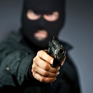 В Приозёрном – разбой, полиция устанавливает злоумышленников (обновлено)