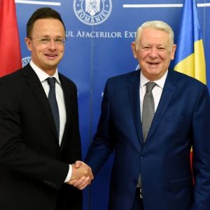 Румыния и Венгрия будут вместе добиваться от Украины отмены языковой нормы