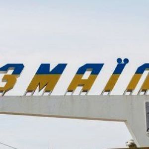 На "парадном" въезде  в Измаил меняют наружное освещение