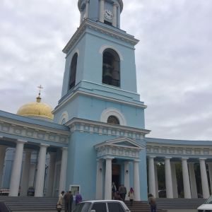 Под Покровом Богородицы: центральный храм Измаила отмечает престольный праздник