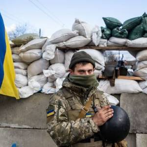 Зеленський вніс до Ради законопроєкти щодо продовження воєнного стану і загальної мобілізації