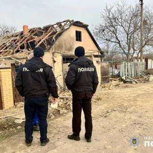 Нічна атака: в Одесі та області поранено чотирьох людей, дісталося припортовій інфраструктурі та житловим будинкам