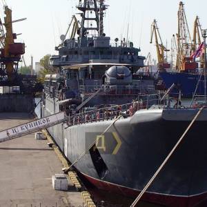 Добили «Цезаря Куникова»: біля берегів Криму потопили великий десантний корабель рф