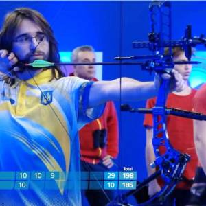 Влучне око і міцна рука: одеський лучник і шаблістка завоювали бронзові медалі чемпіонатів Європи