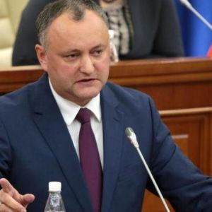 Президент Молдовы может лишиться должности из-за конфликта с правительством