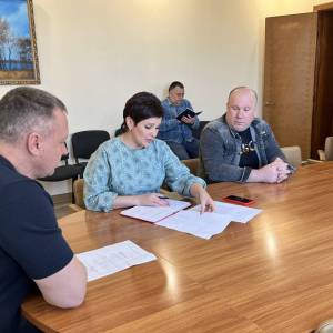 В Ізмаїльській РДА шукають шляхи вирішення земельного конфлікту між орендарями ділянок у селі Озерне