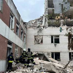 Ворог вдарив по центру Чернігова