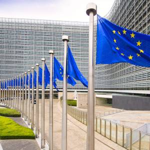 Посли ЄС ухвалили передачу Україні прибутків від заморожених активів росії