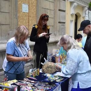 Про акцію «Вишиванку одягаємо, Україну прославляємо!» до Всесвітнього дня вишиванки