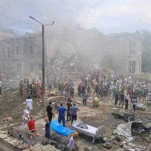 У Кривому Розі десять загиблих, у Києві — вісім, десятки постраждалих