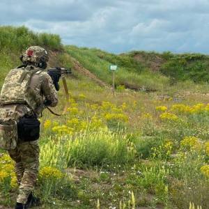 В Одесской области четверо военнослужащих сбежали из учебки и хотели покинуть страну: пограничник застрелил одного из них